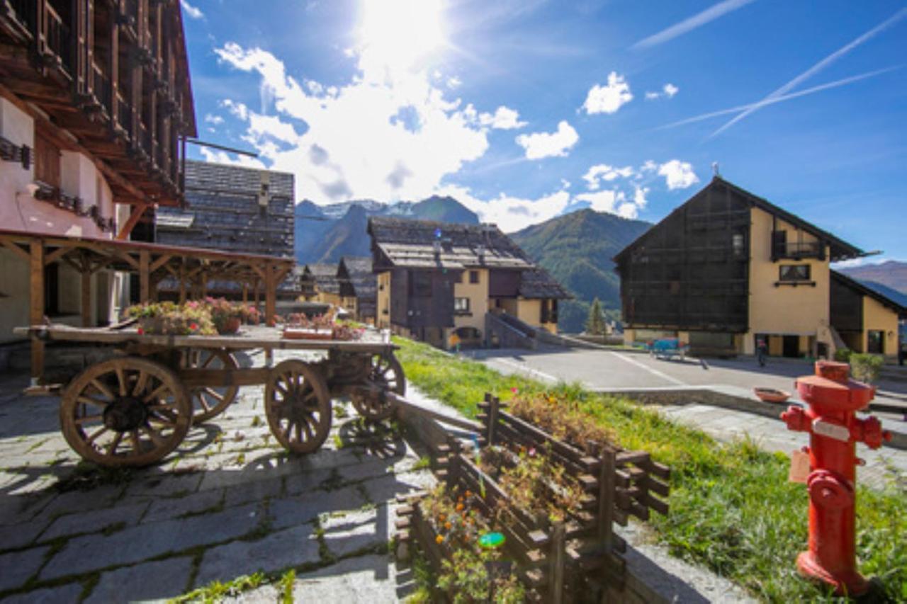 Grange Hike & Ski Sestriere Apartments Colle Sestriere Exterior foto