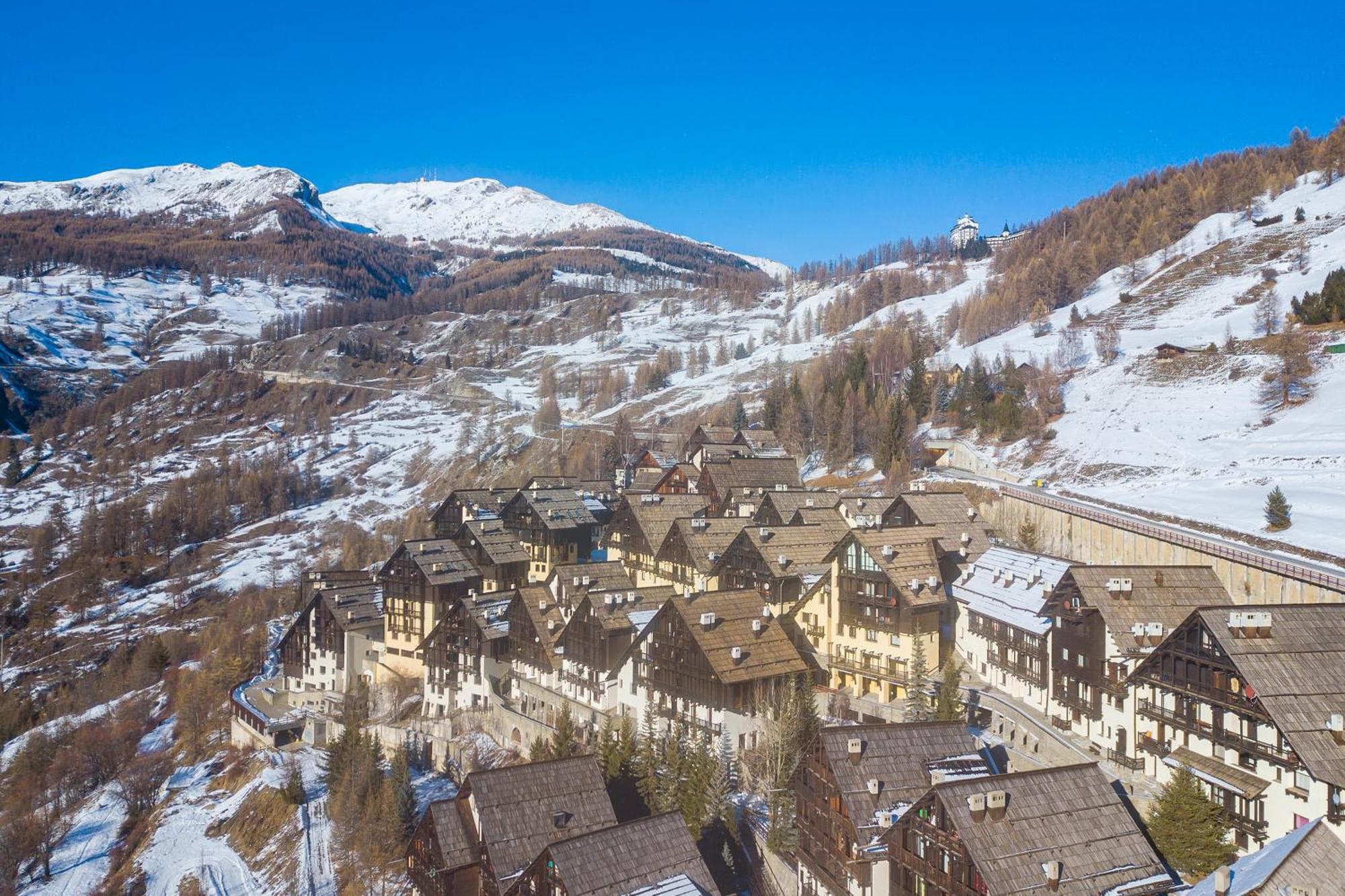 Grange Hike & Ski Sestriere Apartments Colle Sestriere Exterior foto