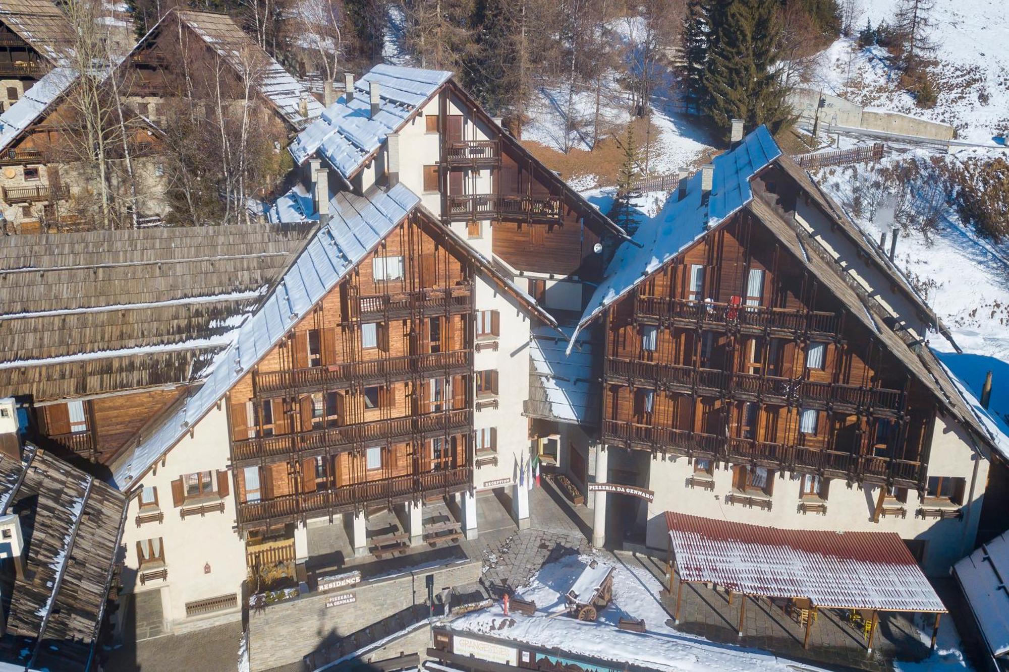 Grange Hike & Ski Sestriere Apartments Colle Sestriere Exterior foto