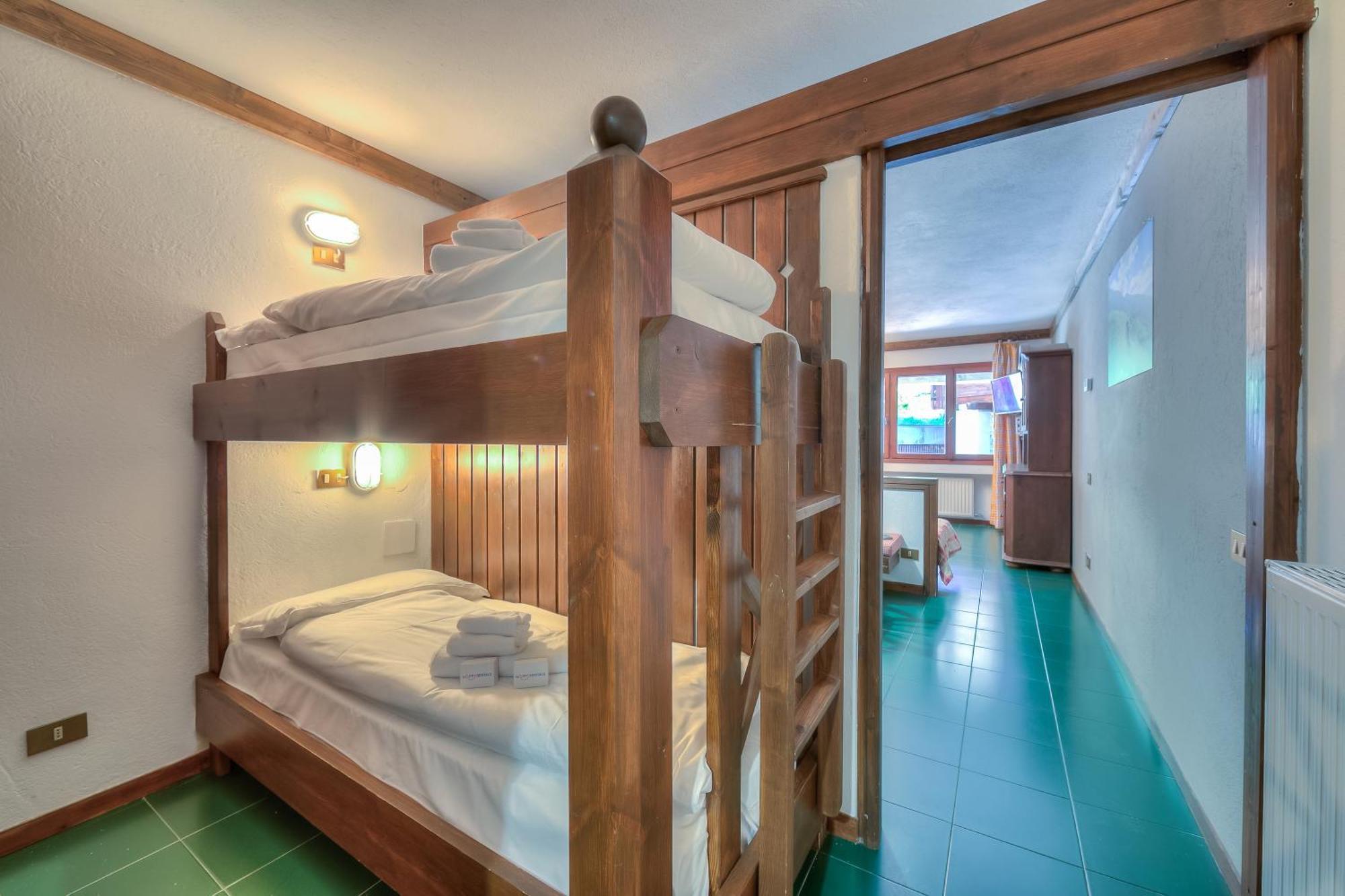 Grange Hike & Ski Sestriere Apartments Colle Sestriere Exterior foto